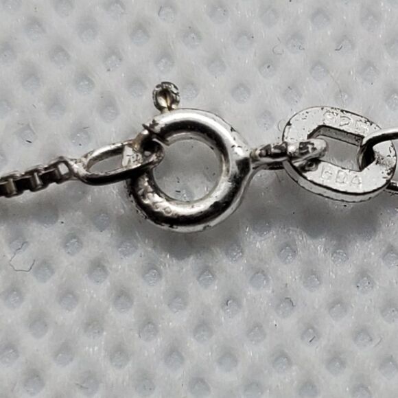 Piercing Pagoda Sterling Silver Box Chain Necklace - Picture 6 of 6